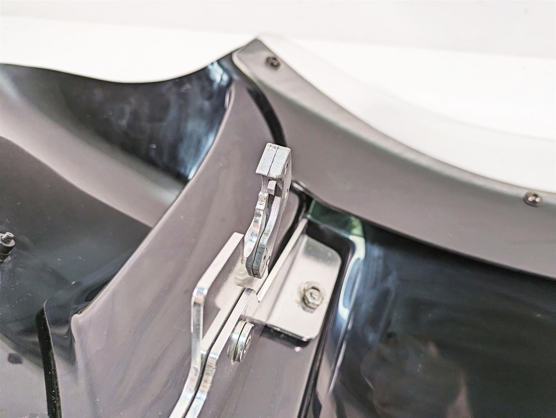 2012 Harley FLD Dyna Switchback Memphis Shades Front Batwing Fairing Cover Cowl {{ shop.shopifyCountryName }} - Mototech271