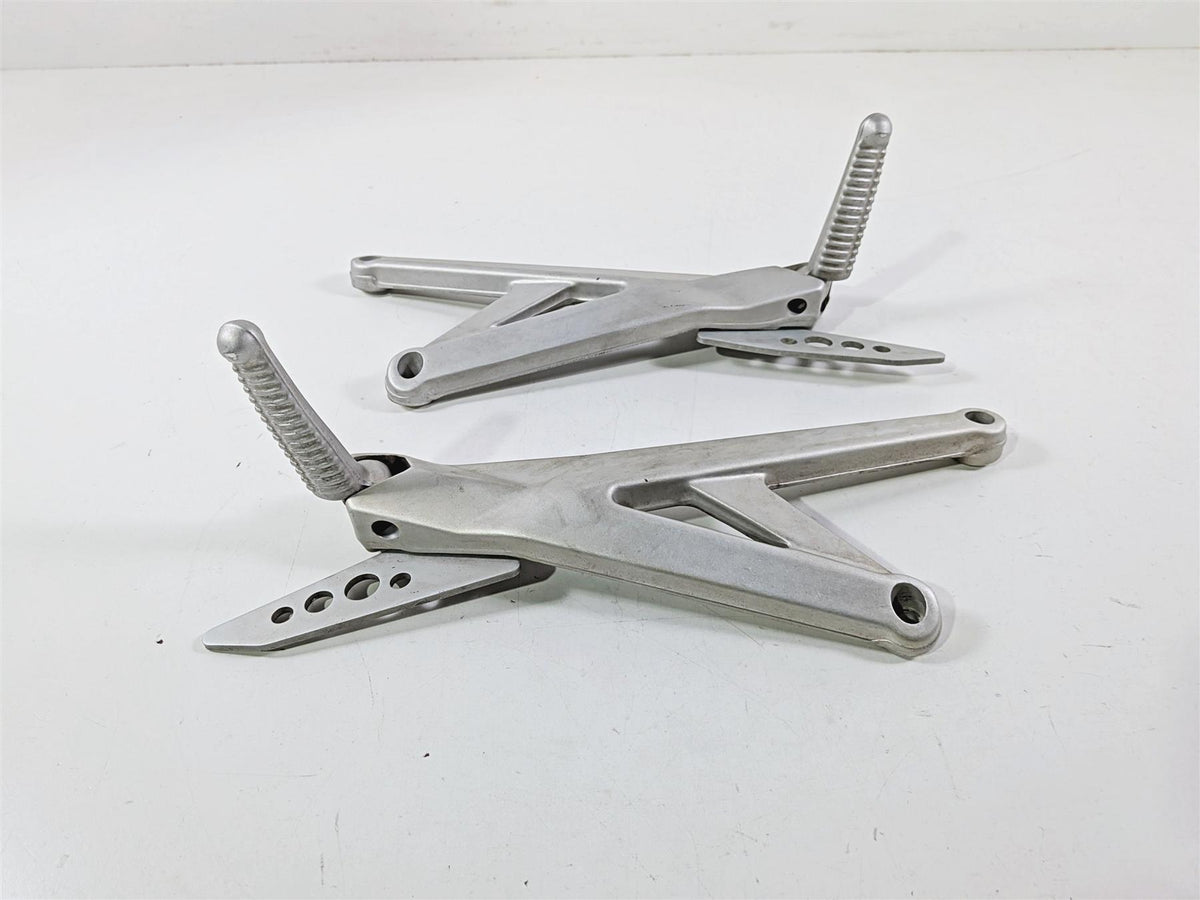 2009 Ducati Hypermotard 1100 S Rear Passenger Foot Peg Set 82410791A 82410801A-Mototech271
