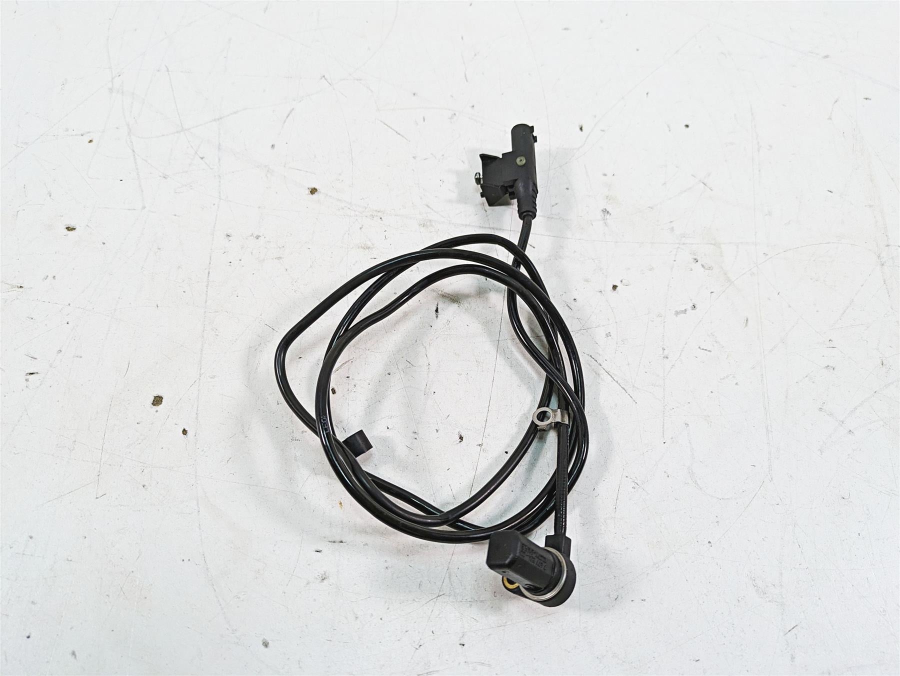 2007 BMW R1200GS K255 Adv Rear Wheel Speed Sensor 34527677824 {{ shop.shopifyCountryName }} - Mototech271