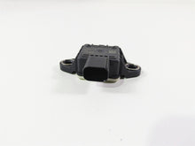 Load image into Gallery viewer, 2019 BMW R1250RT K52 Bosch Speed Sensor Module 61359898426 | Mototech271
