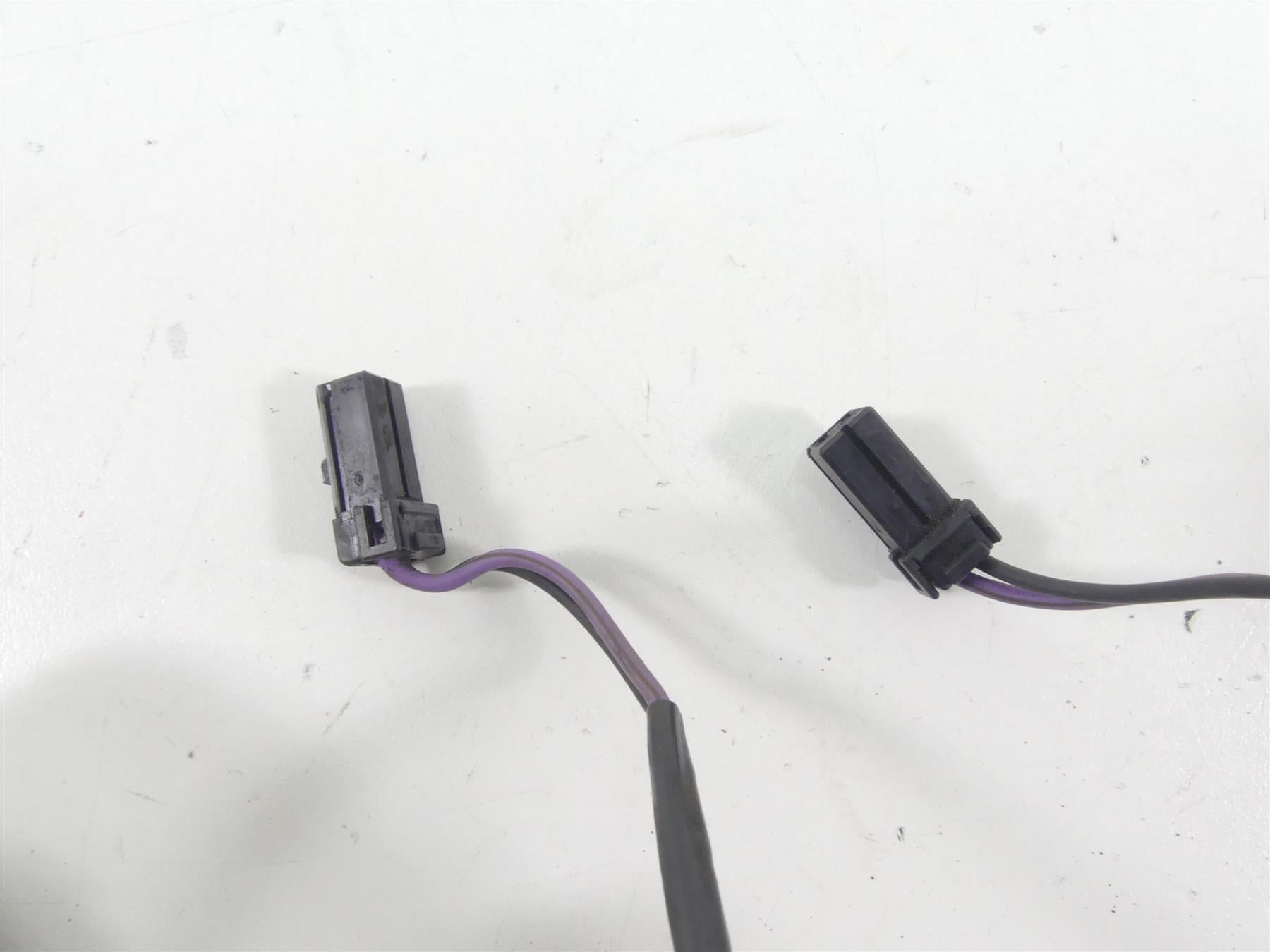 2005 Harley Touring FLHRSI Road King Rear Blinker Turn Signal Bar Set 68508-04 {{ shop.shopifyCountryName }} - Mototech271