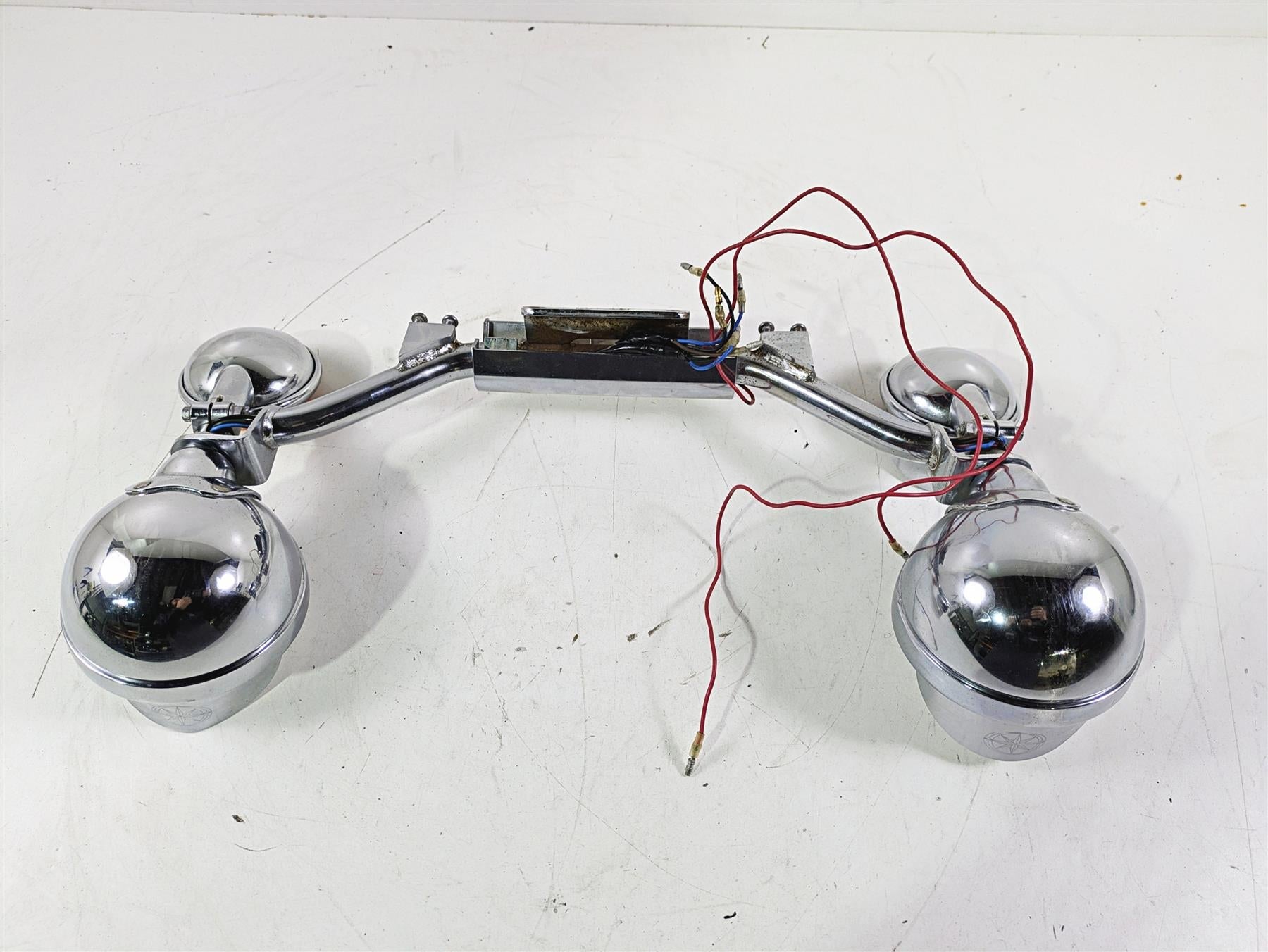 2004 Yamaha XVZ1300 Royal Star Front Blinker Turn Signal Spot Light Set {{ shop.shopifyCountryName }} - Mototech271
