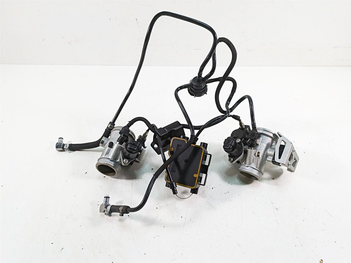 2007 BMW R1200GS K255 Adv Throttle Body Bodies Set & Cables - Read 13547672731 {{ shop.shopifyCountryName }} - Mototech271