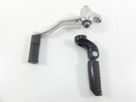 2011 Harley VRSCF Muscle Rod Left Front Footpeg & Shifter 50272-02B 33757-01A {{ shop.shopifyCountryName }} - Mototech271