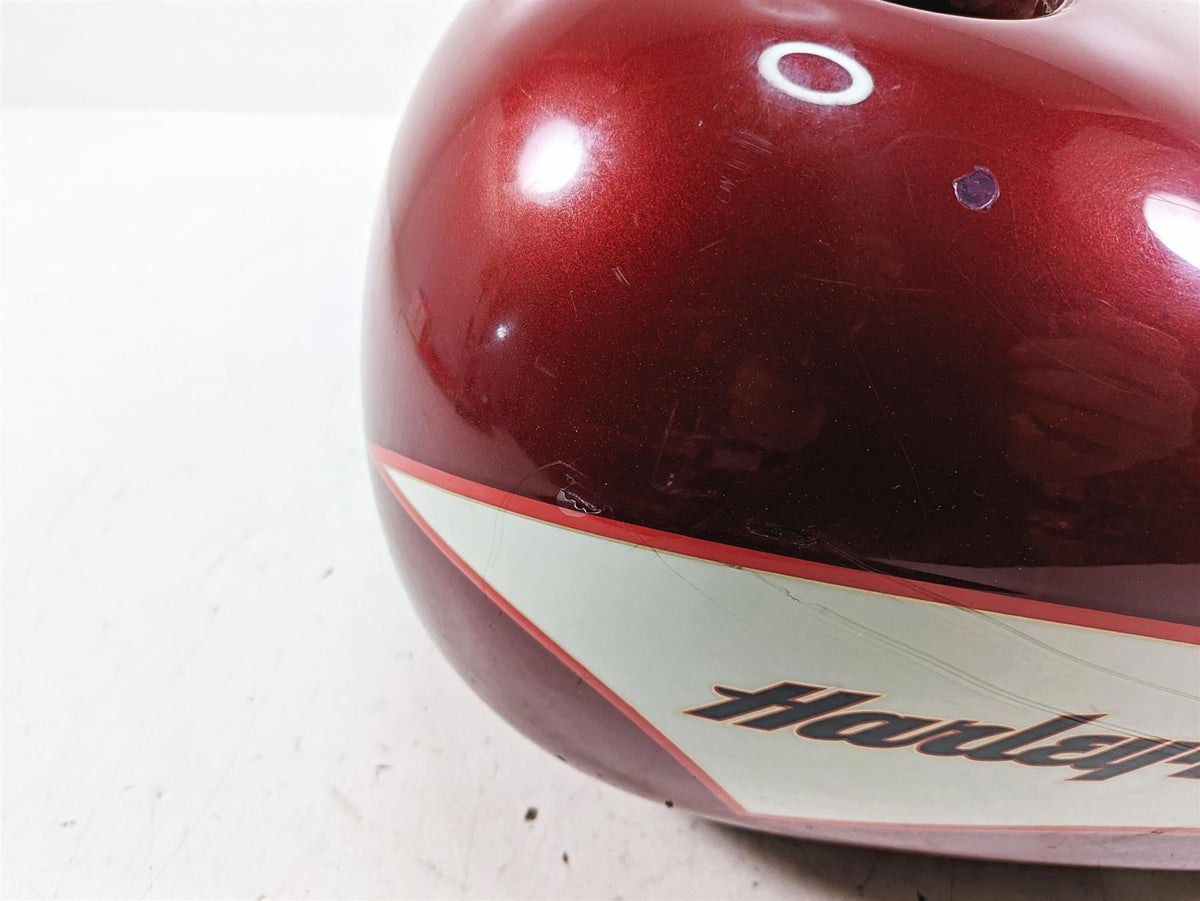 2006 Harley FLSTI Softail Heritage Fuel Gas Petrol Tank 5 Gallon - Dent 61625-01 {{ shop.shopifyCountryName }} - Mototech271