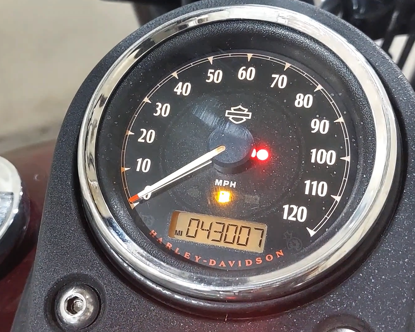 2017 Harley Dyna FXDB Street Bob Speedometer Gauge Instrument 43K 67478-12A {{ shop.shopifyCountryName }} - Mototech271