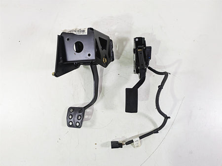 2018 Can Am Maverick X3 XRC Turbo R Foot Brake Accelerate Pedal Set 707001803 {{ shop.shopifyCountryName }} - Mototech271