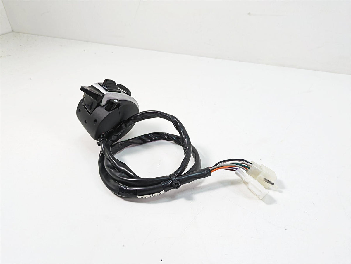 2020 Moto Guzzi V85 TT Adventure Left Blinker Cruise Control Switch 2D000339 {{ shop.shopifyCountryName }} - Mototech271