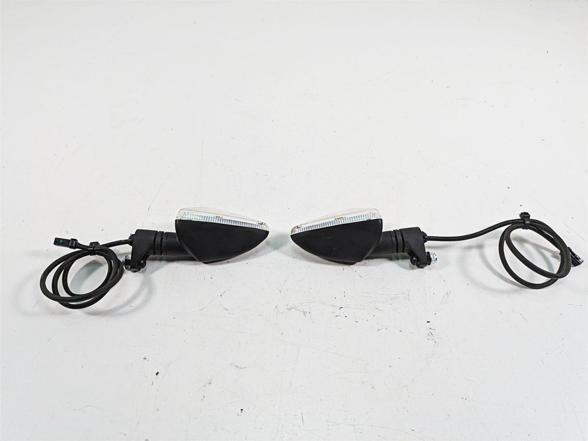 2011 Ducati Hypermotard 1100 Evo SP Rear Oem Turn Signal Blinker Set 53010174A {{ shop.shopifyCountryName }} - Mototech271