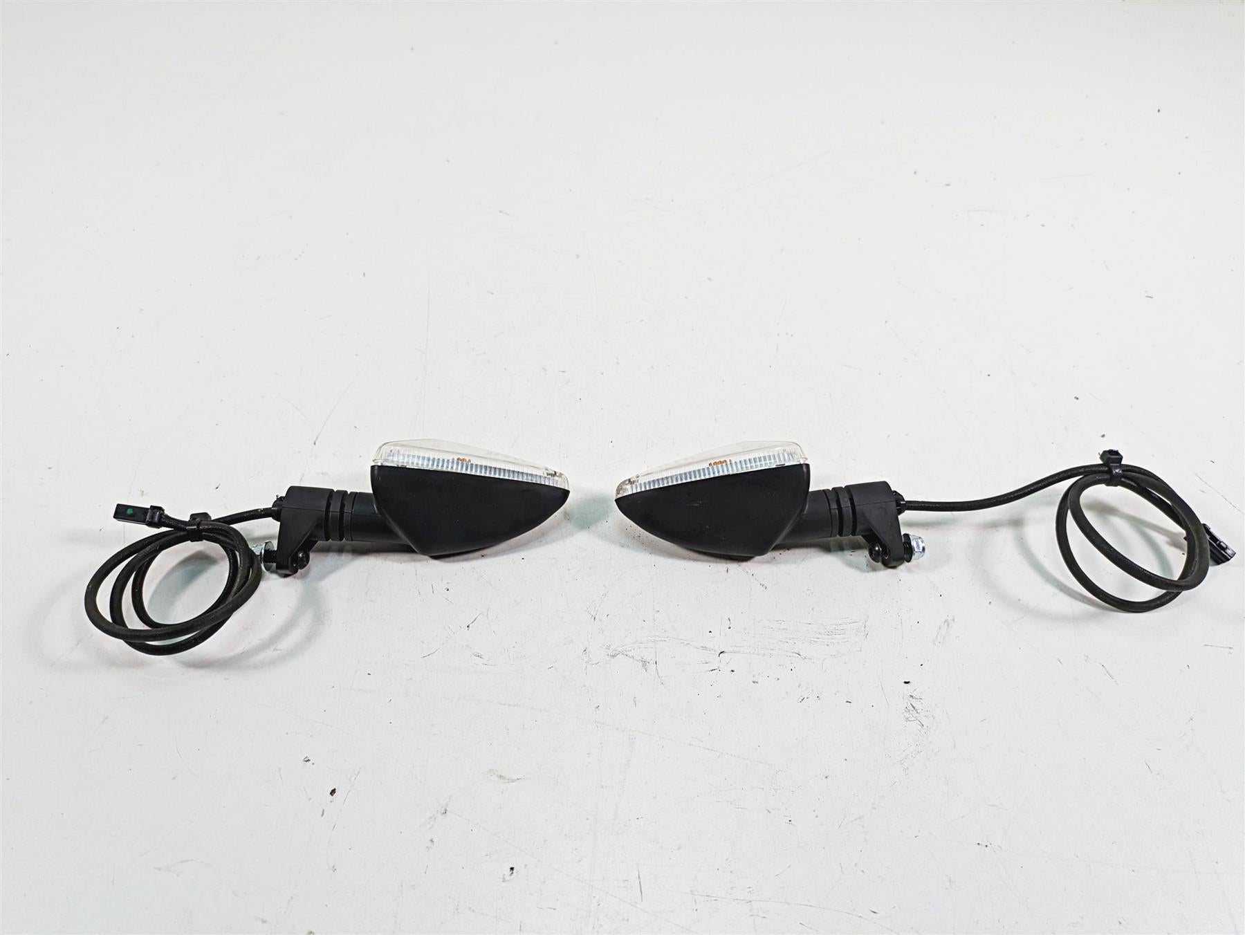 2011 Ducati Hypermotard 1100 Evo SP Rear Oem Turn Signal Blinker Set 53010174A {{ shop.shopifyCountryName }} - Mototech271