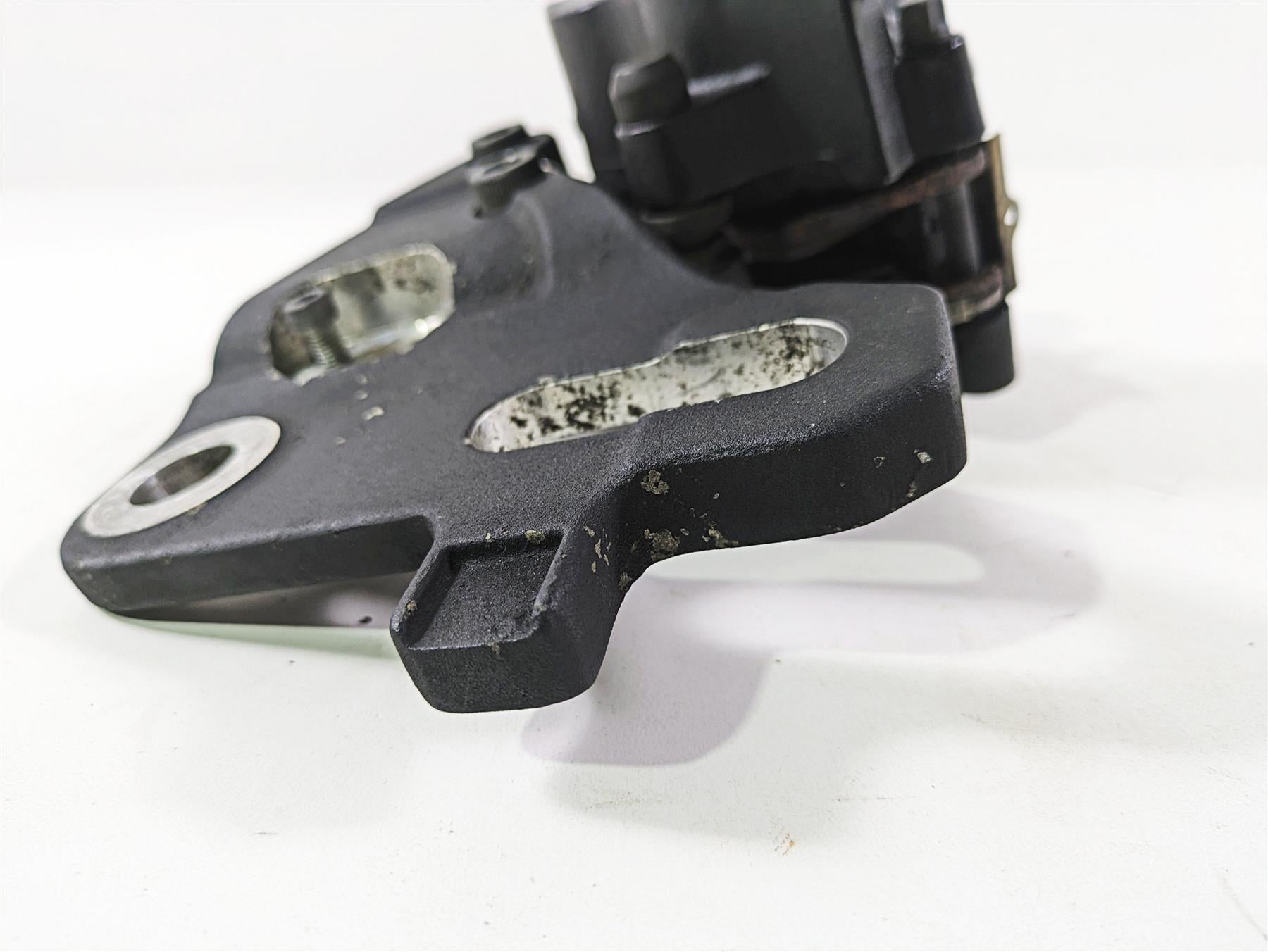 2018 Indian Chieftain Dark Horse Rear Brake Caliper & Mount 1912006 {{ shop.shopifyCountryName }} - Mototech271