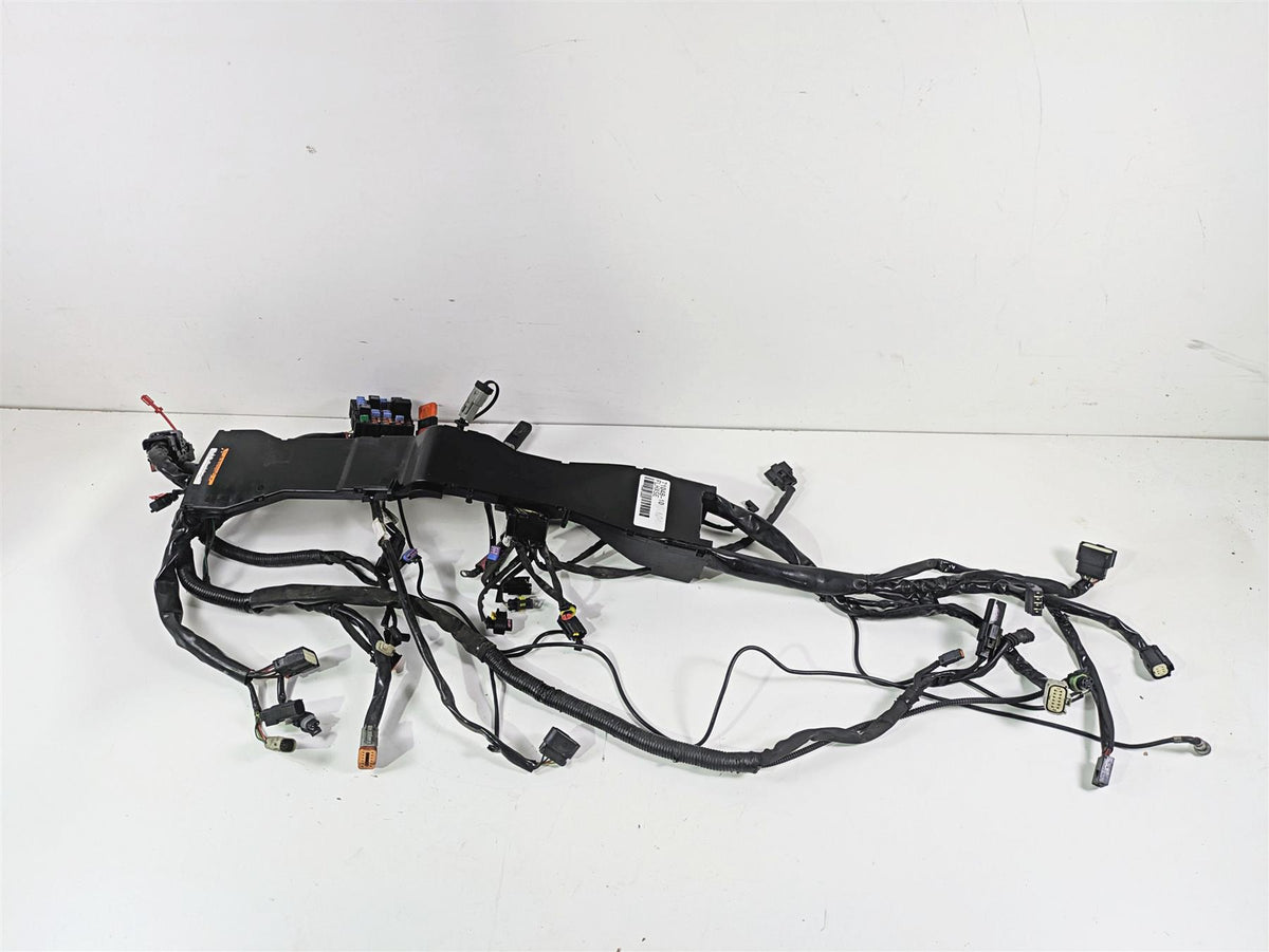 2010 Harley Touring FLHXSE CVO Street Glide Wiring Harness Loom Abs 71048-10 {{ shop.shopifyCountryName }} - Mototech271