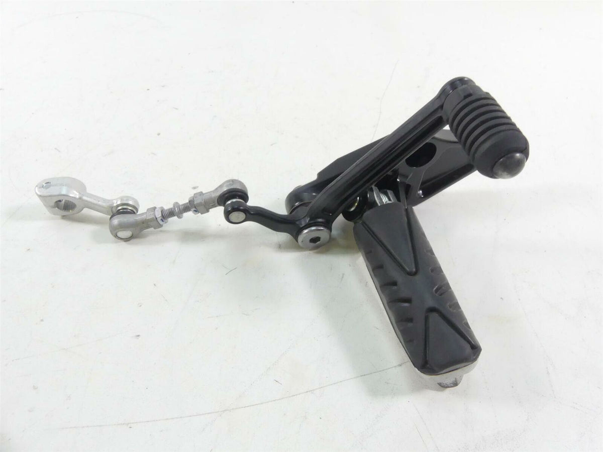 2020 Yamaha VMX17 1700 Left Footpeg Foot Peg + Gear Shifter Set 2S3-27442-10-00 {{ shop.shopifyCountryName }} - Mototech271