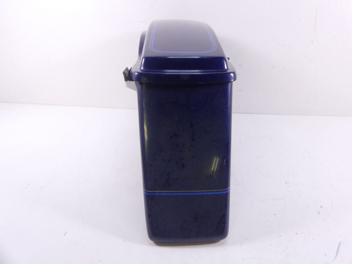 2000 Harley Touring FLHTCI Electra Glide Right Saddlebag Saddle Bag Read 90753-9 {{ shop.shopifyCountryName }} - Mototech271