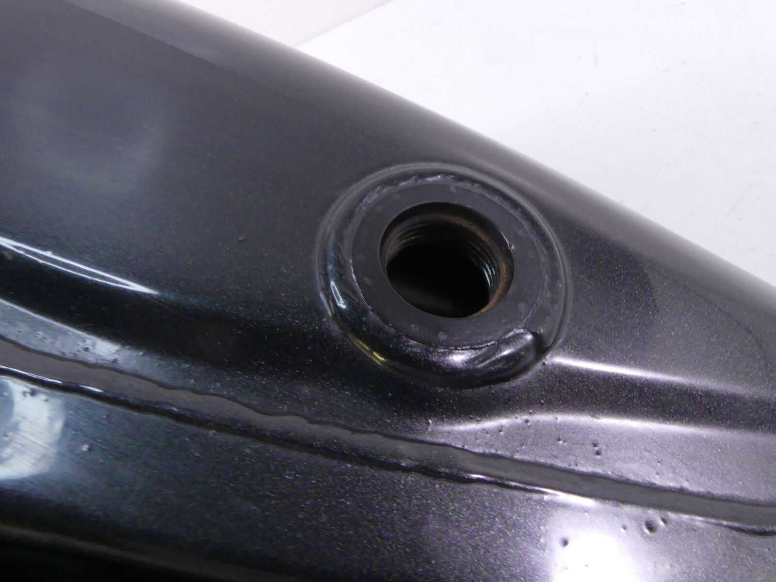 2009 Harley Touring FLHTCU Electra Glide Fuel Gas Petrol Tank Reservoir 61356-08 {{ shop.shopifyCountryName }} - Mototech271