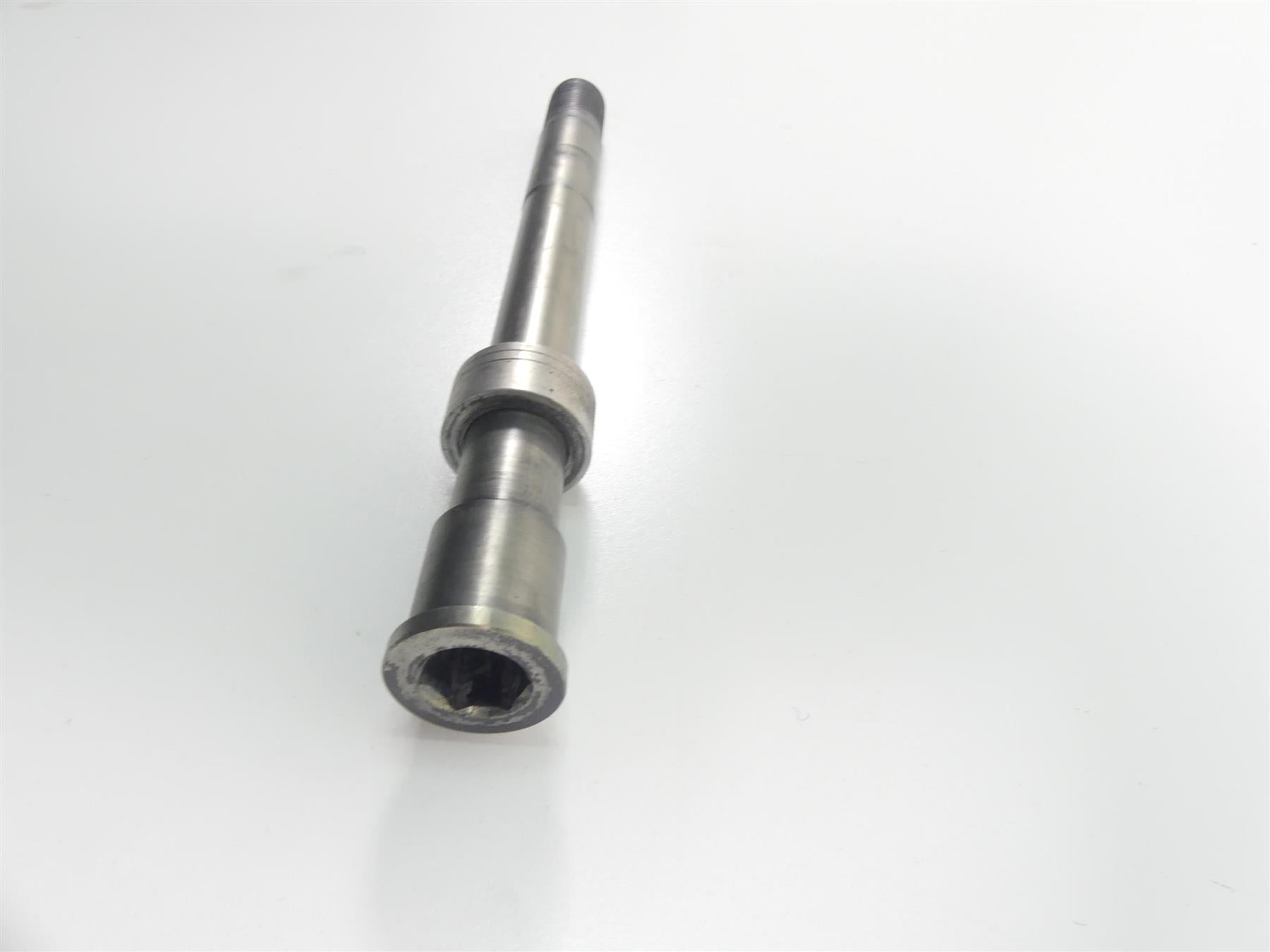 2019 Harley Softail FLSB Sport Glide Front 25mm Wheel Spindle Axle 43000080 {{ shop.shopifyCountryName }} - Mototech271