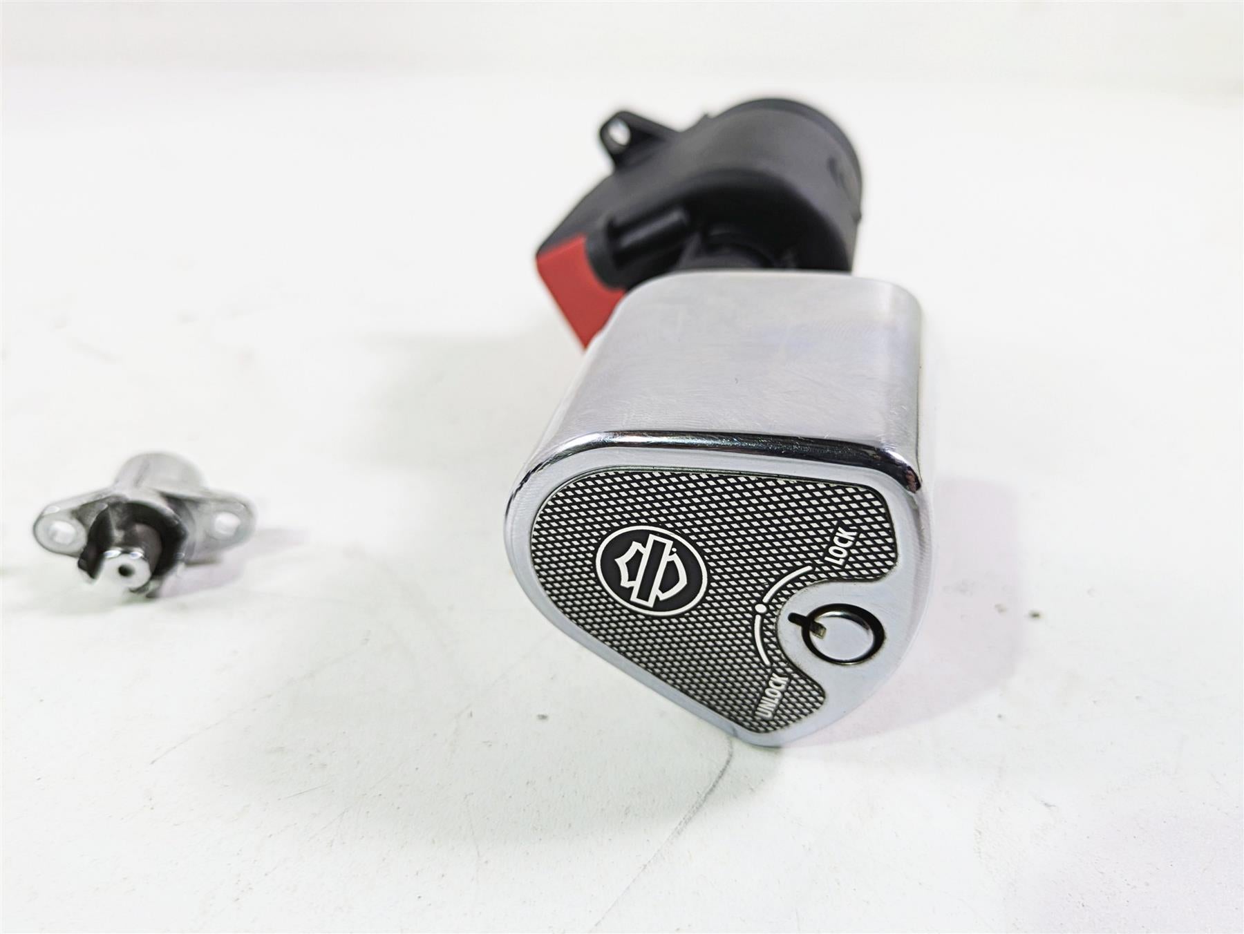 2011 Harley Touring FLHTCUSE CVO E-Glide Ignition Switch Power Lock 76611-10 {{ shop.shopifyCountryName }} - Mototech271