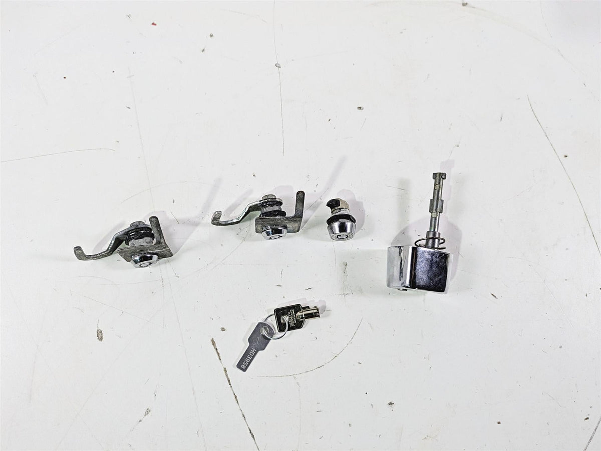 2008 Harley Touring FLHTP Electra Glide Ignition Switch Knob + Key Lock 71532-03 {{ shop.shopifyCountryName }} - Mototech271
