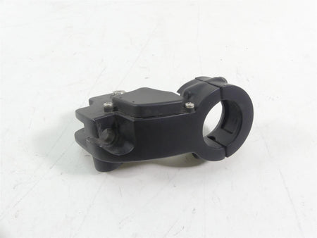 2016 Indian Chief Dark Horse Clutch Perch Mount Clamp 2206275 {{ shop.shopifyCountryName }} - Mototech271