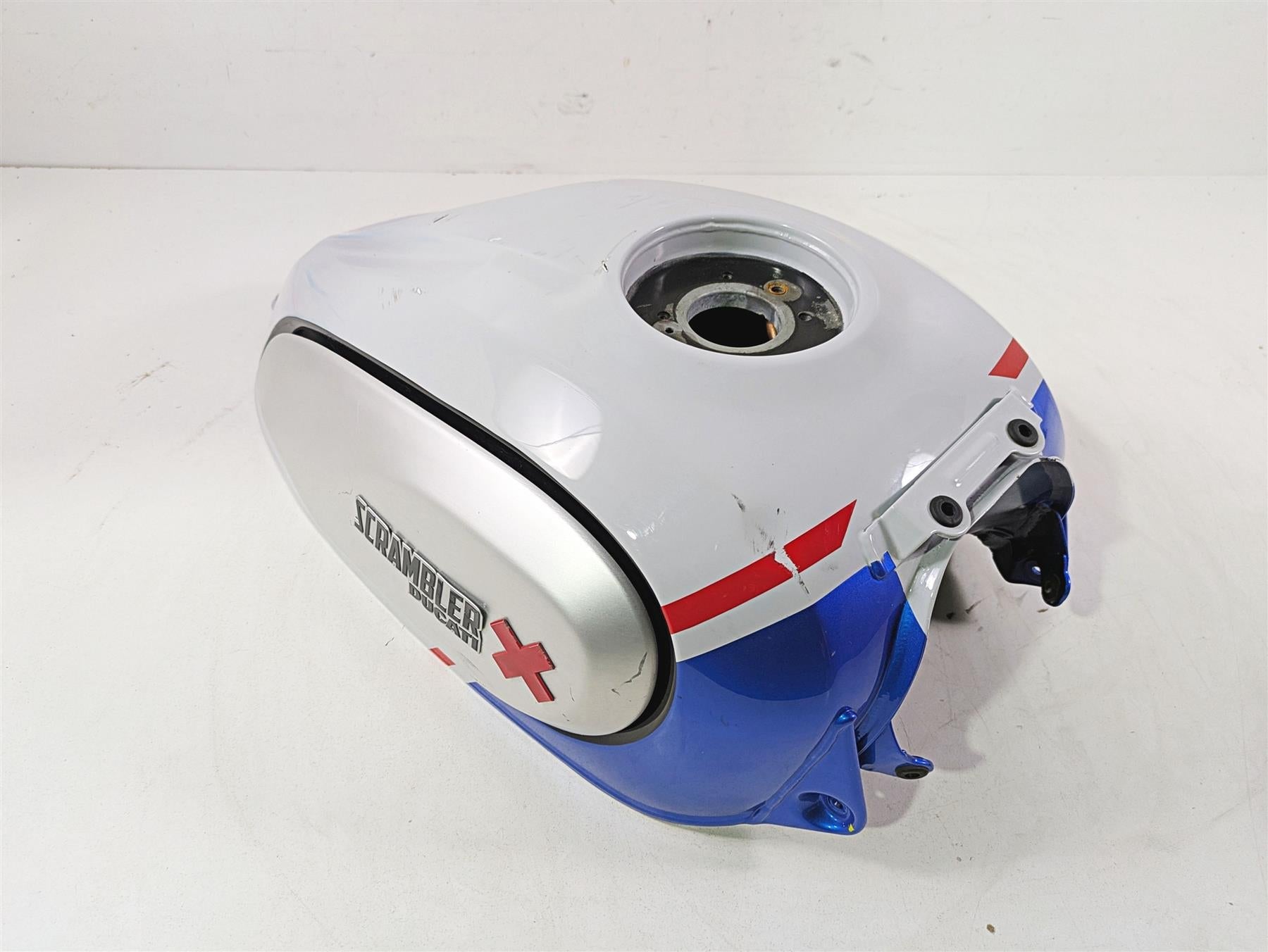 2022 Ducati Scrambler Desert Sled Fuel Gas Petrol Tank Reservoir 58612952AL {{ shop.shopifyCountryName }} - Mototech271