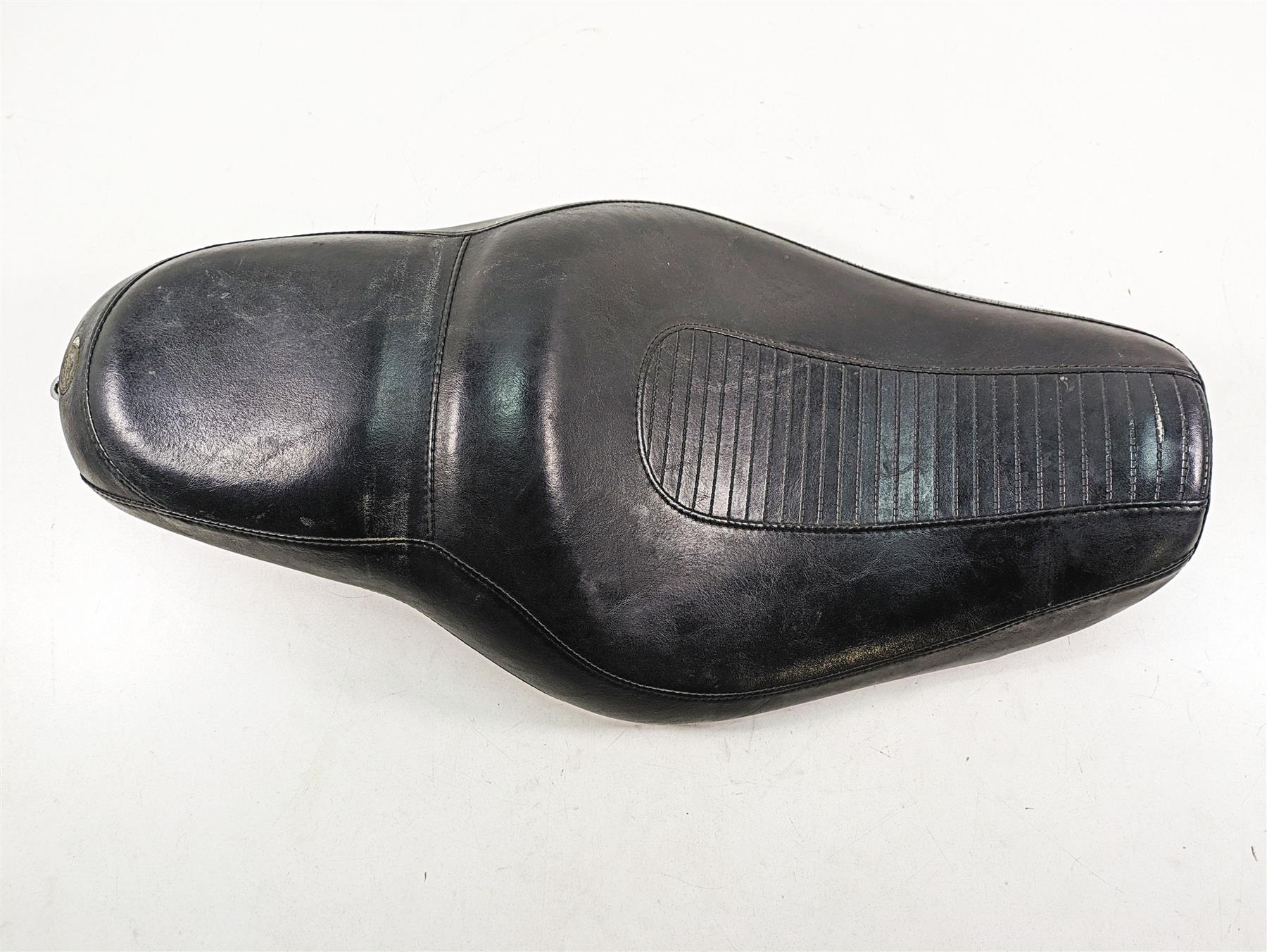 2005 Harley Dyna FXDL Low Rider Duo Driver Rider Seat Saddle 53078-04 {{ shop.shopifyCountryName }} - Mototech271
