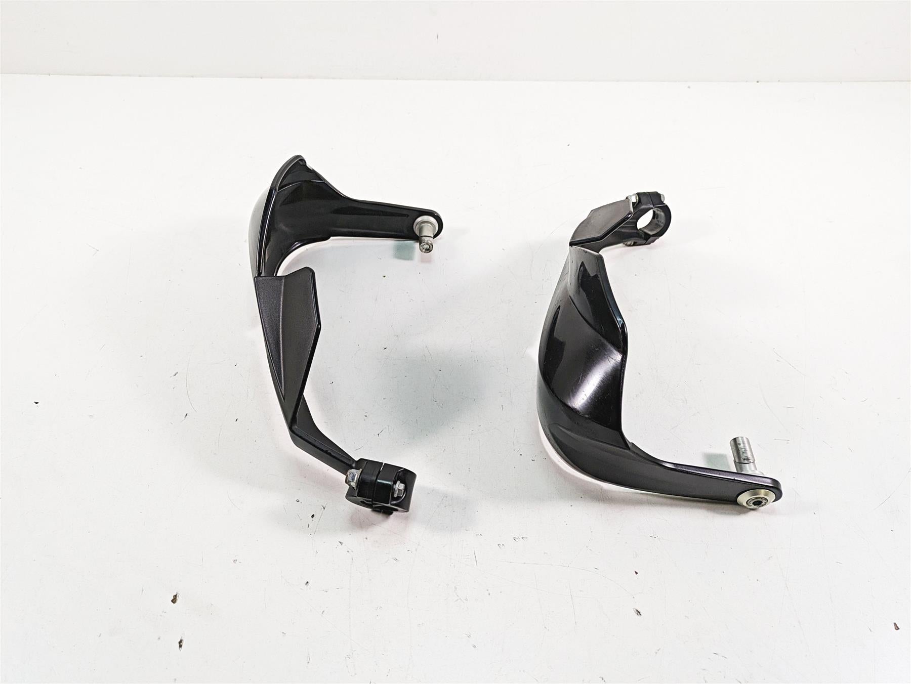 2018 KTM 1090 Adventure R Hand Guard Protection Set 60302181110 60302180110 {{ shop.shopifyCountryName }} - Mototech271