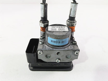 2017 Indian Chieftain Limited Abs Brake Pump Control Unit Module 2204981 {{ shop.shopifyCountryName }} - Mototech271