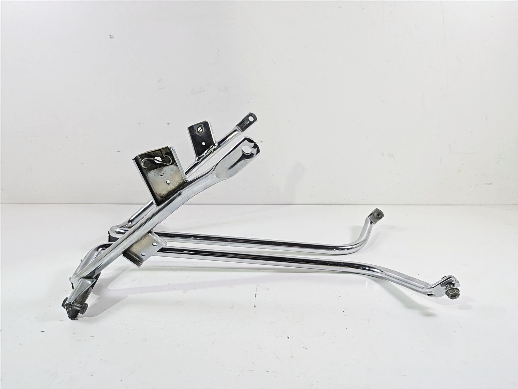 2010 Harley Touring FLHXSE CVO Street Glide Saddlebag Rack Mount Set 49206-09A {{ shop.shopifyCountryName }} - Mototech271