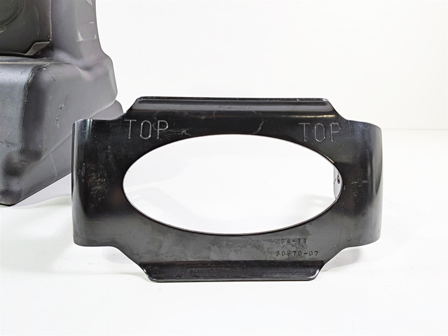 2011 Harley VRSCDX Night Rod Plastic Fuel Gas Petrol Tank Reservoir 61328-07A {{ shop.shopifyCountryName }} - Mototech271