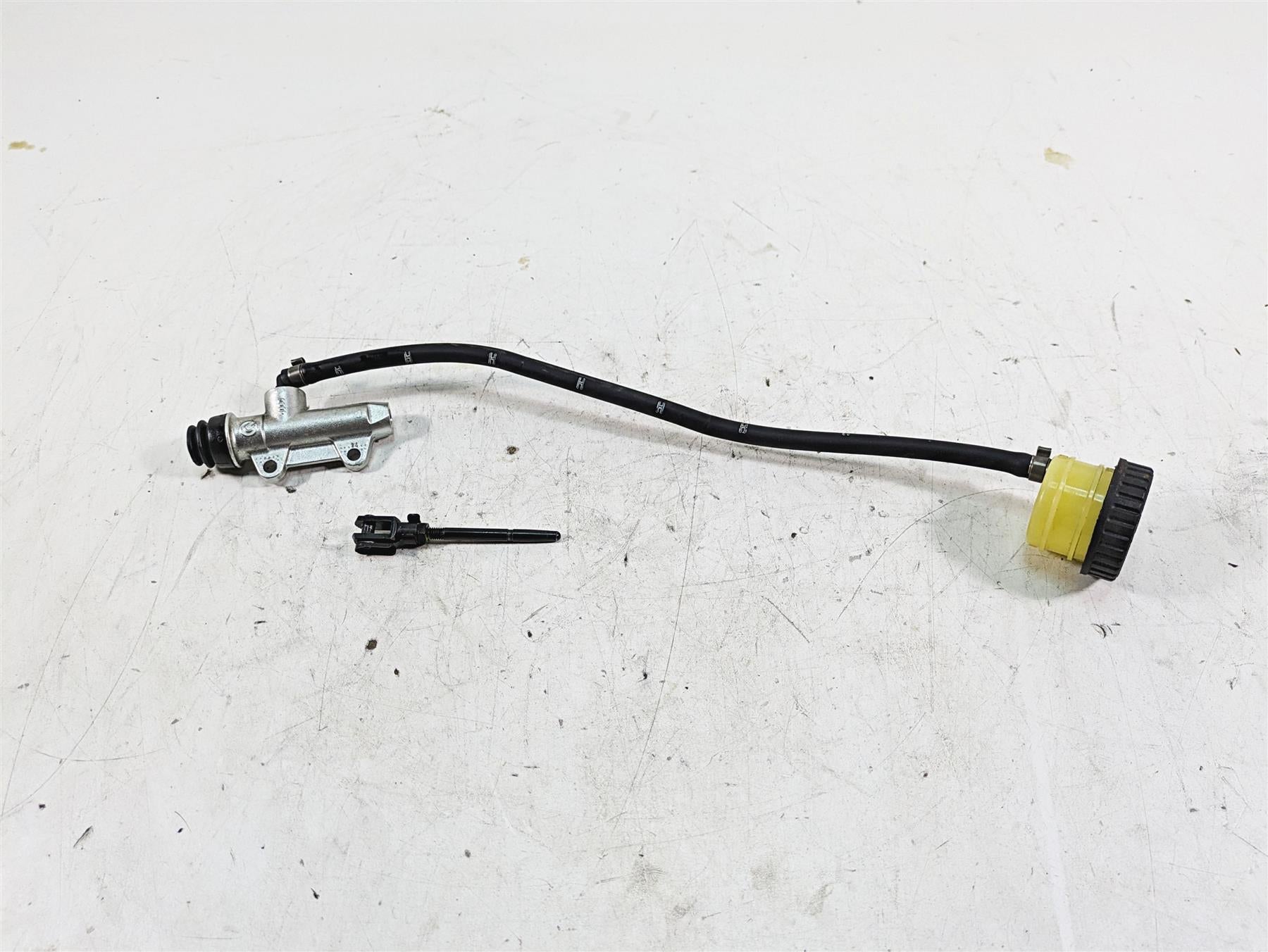 2007 BMW R1200RT K26 Brembo Rear Brake Master Cylinder I-Abs Gen2 34317705580 {{ shop.shopifyCountryName }} - Mototech271