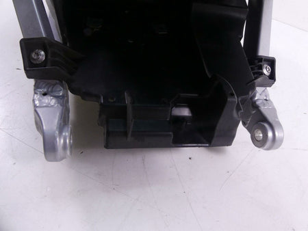 2016 BMW R1200 RT RTW K52 Subframe Sub Frame & Inner Fender 46518528588 {{ shop.shopifyCountryName }} - Mototech271