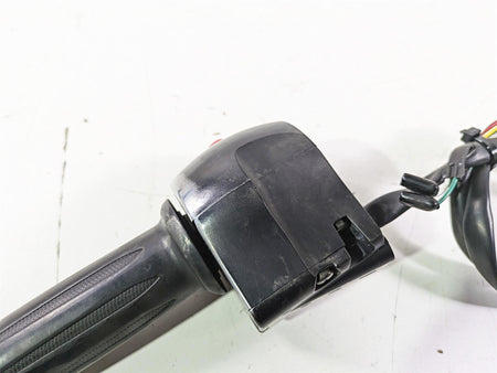 2012 Victory Cross Country Right Control Switch & Throttle 4011357 {{ shop.shopifyCountryName }} - Mototech271