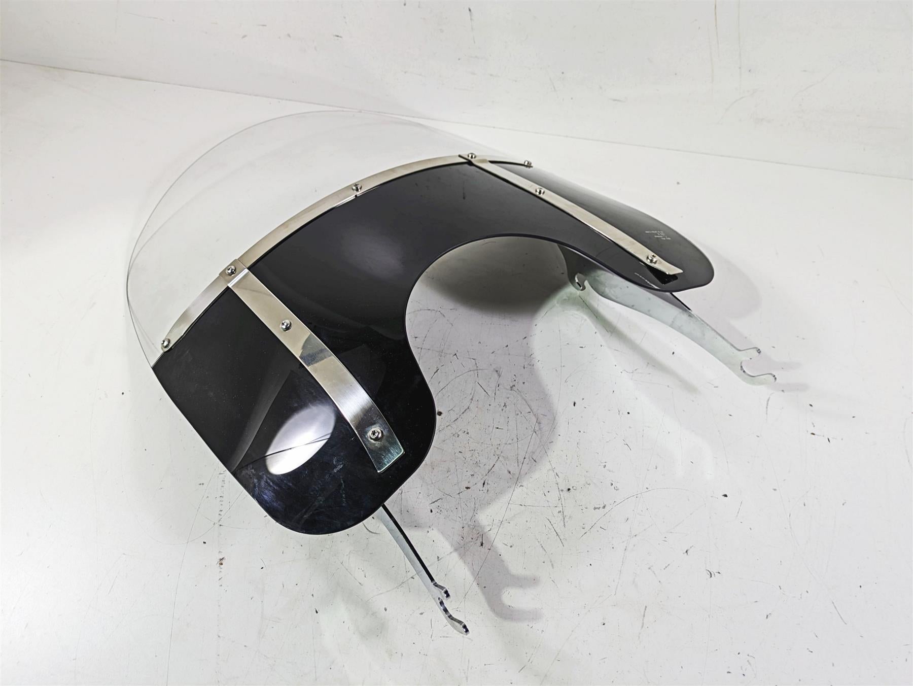 2019 Harley FLHCS Softail Heritage Windshield Wind Shield Screen - Read 57400340 {{ shop.shopifyCountryName }} - Mototech271