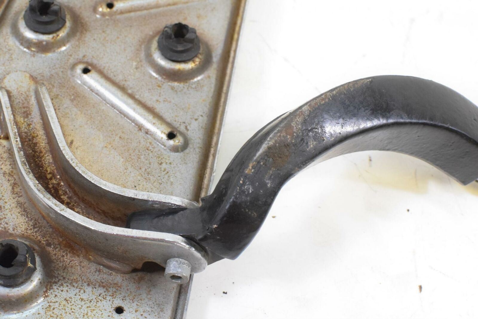 2005 Harley Touring FLHTCUI Electra Glide Rider Right Floor Board Pedal 50518-83 {{ shop.shopifyCountryName }} - Mototech271