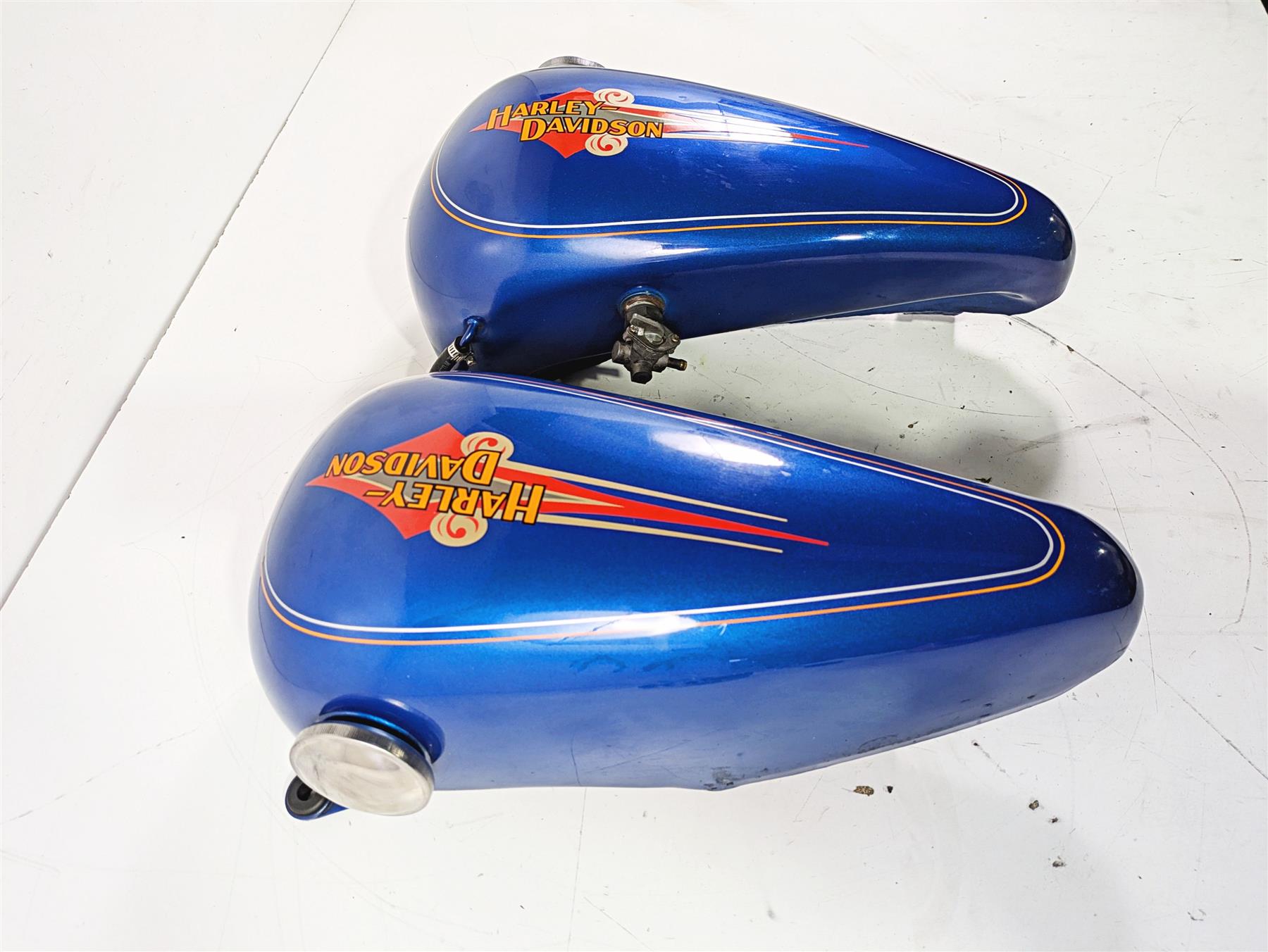 1992 Harley FLSTC Softail Heritage Fuel Gas Petrol Tank & Petcock -Read 61218-85 {{ shop.shopifyCountryName }} - Mototech271