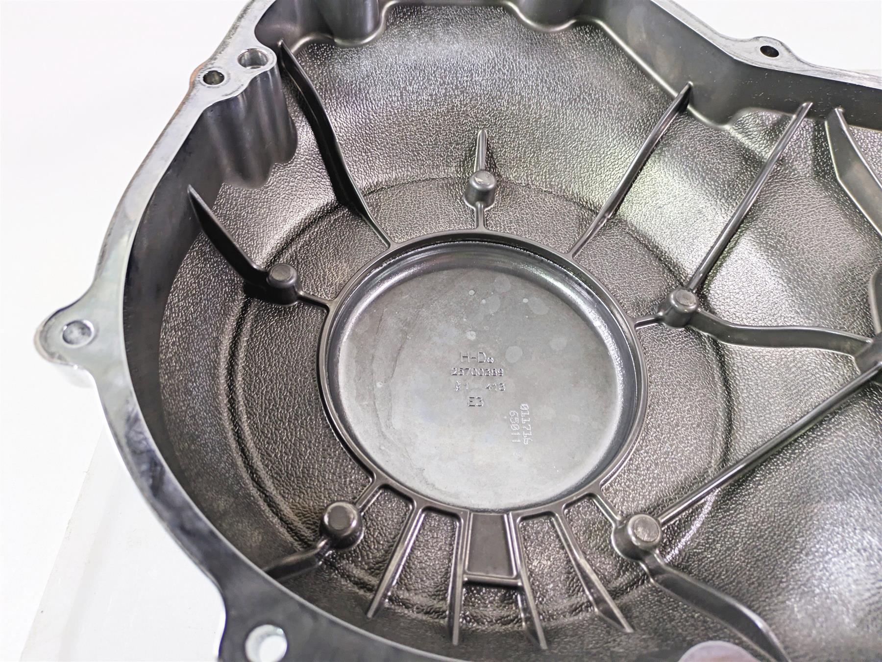 2016 Harley Touring FLHR Road King Outer Primary Drive Clutch Cover 25700387 {{ shop.shopifyCountryName }} - Mototech271