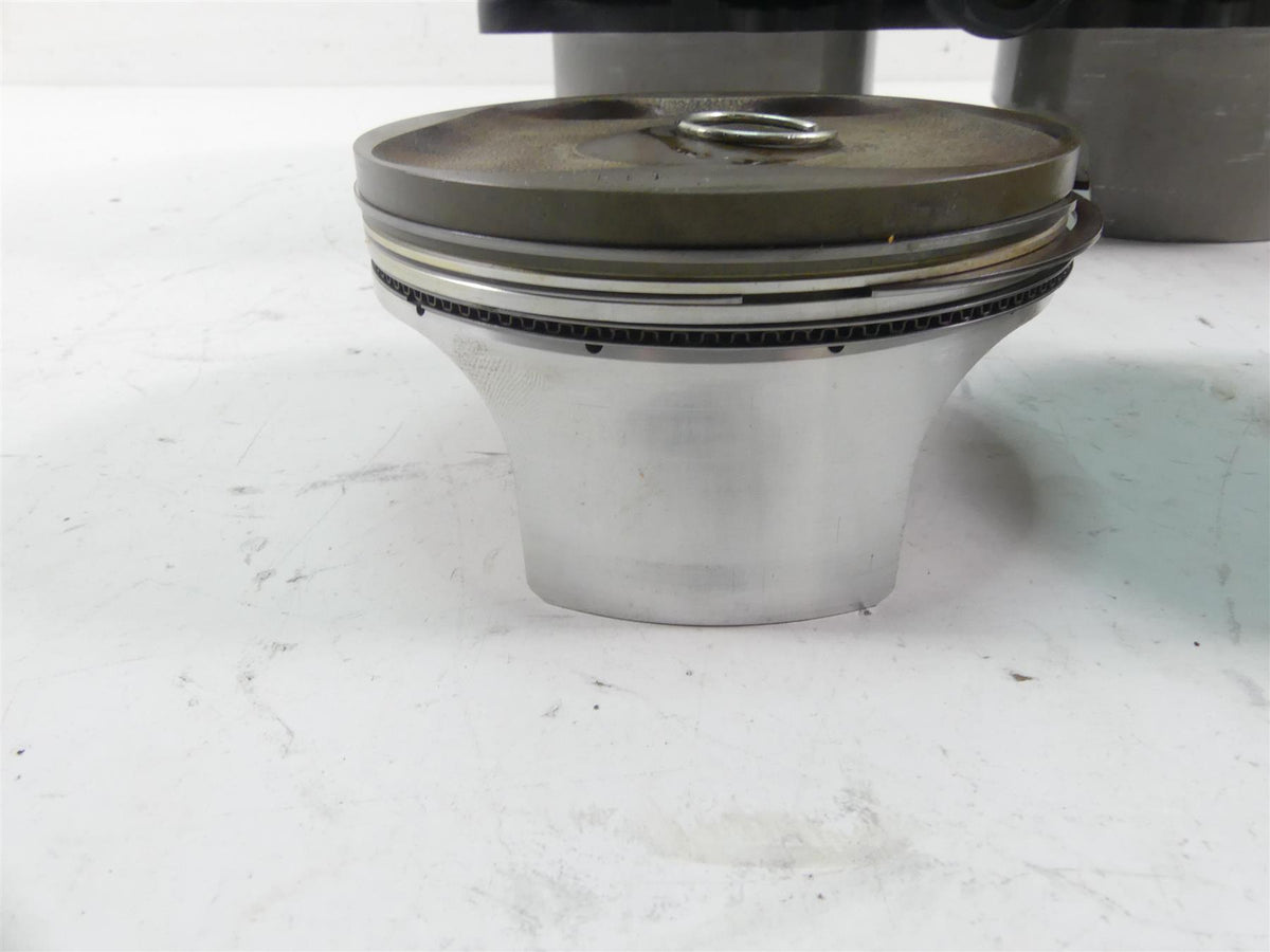2017 Triumph Thruxton 1200 R Cylinder Jug Piston Set 4K T1167220 {{ shop.shopifyCountryName }} - Mototech271