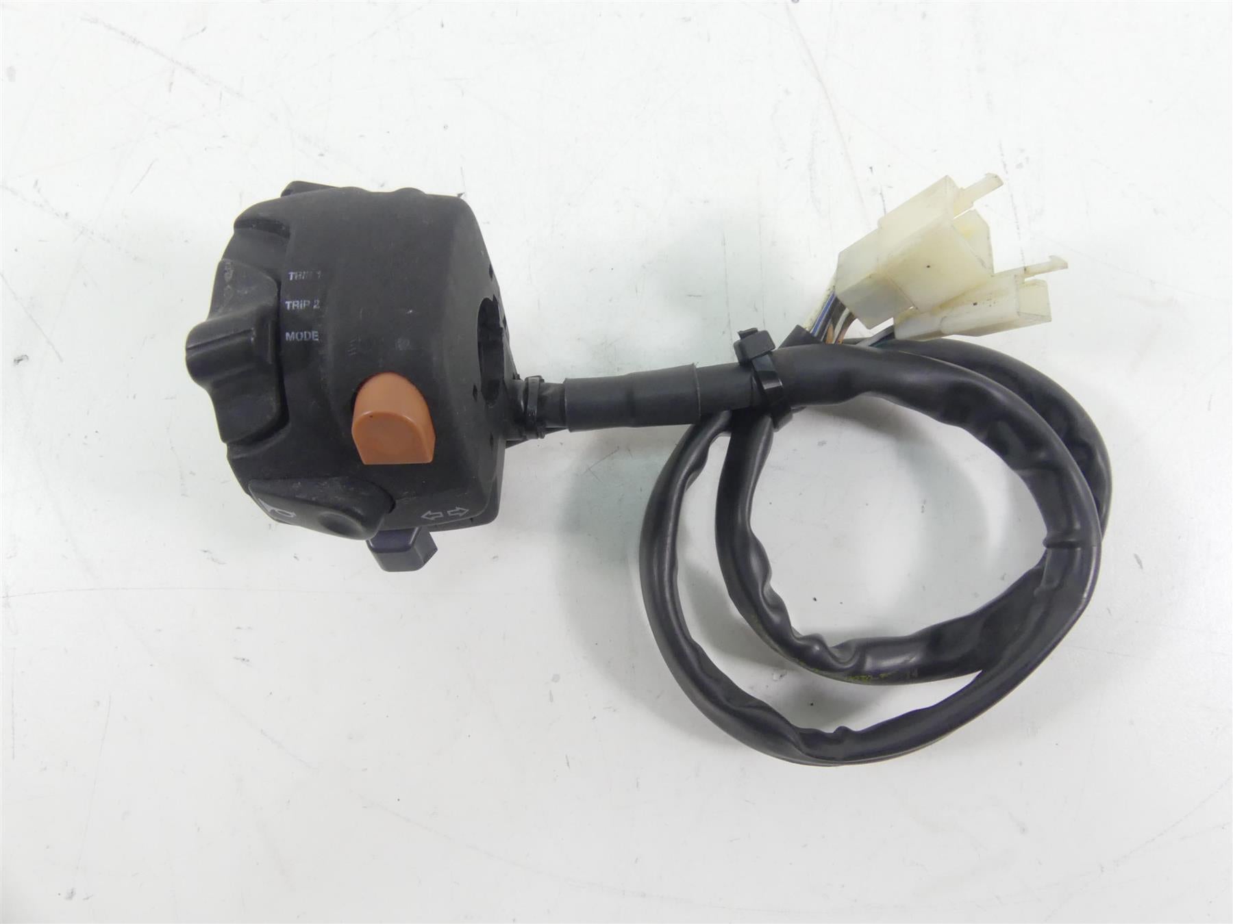 2014 Moto Guzzi Griso 1200 SE 8V Left Hand Light Mode Control Switch AP8127703 {{ shop.shopifyCountryName }} - Mototech271