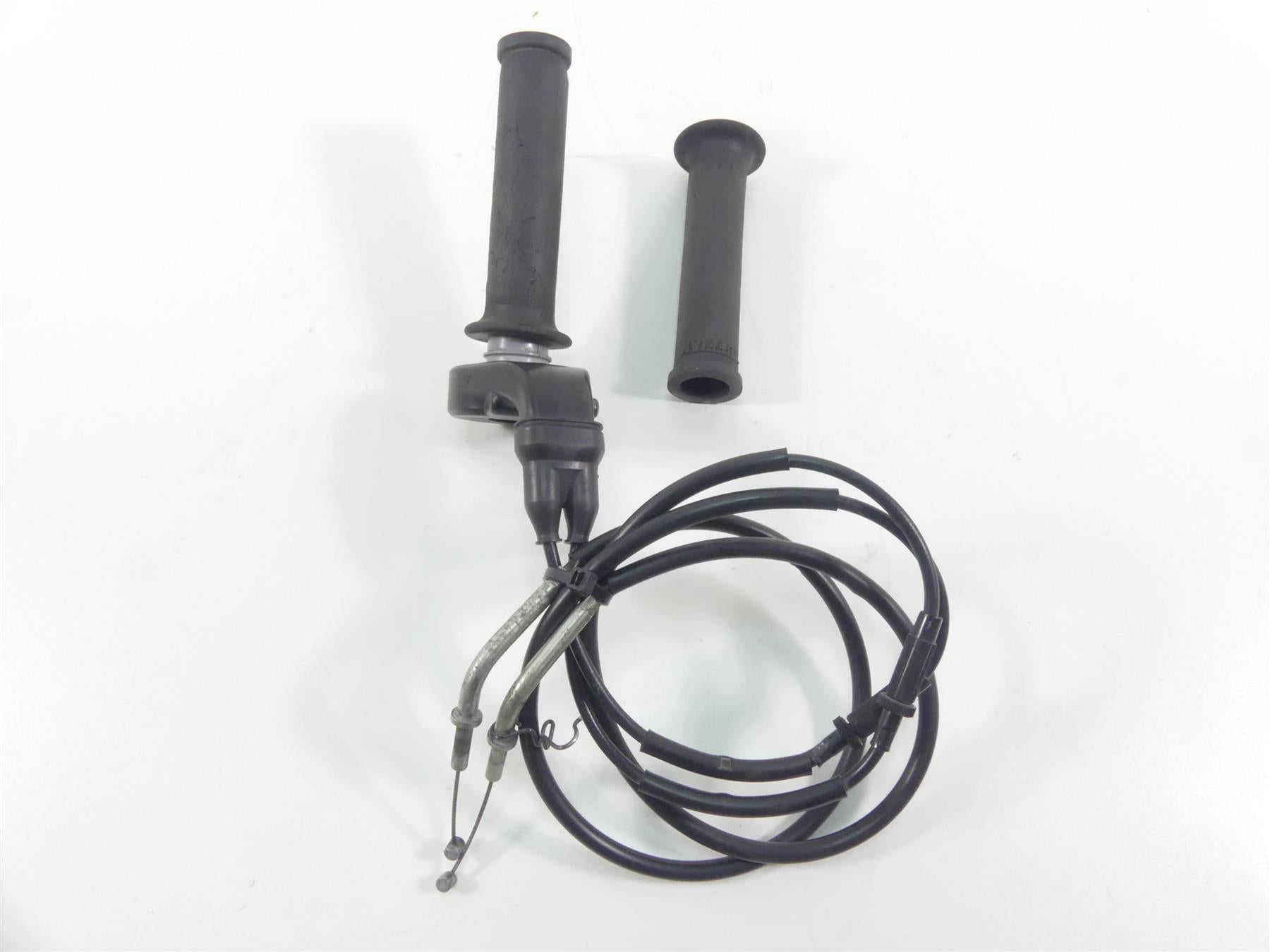 2012 Kawasaki ZX1400 ZX14R Ninja Throttle Hand Grip & Cables 32099-0049 {{ shop.shopifyCountryName }} - Mototech271