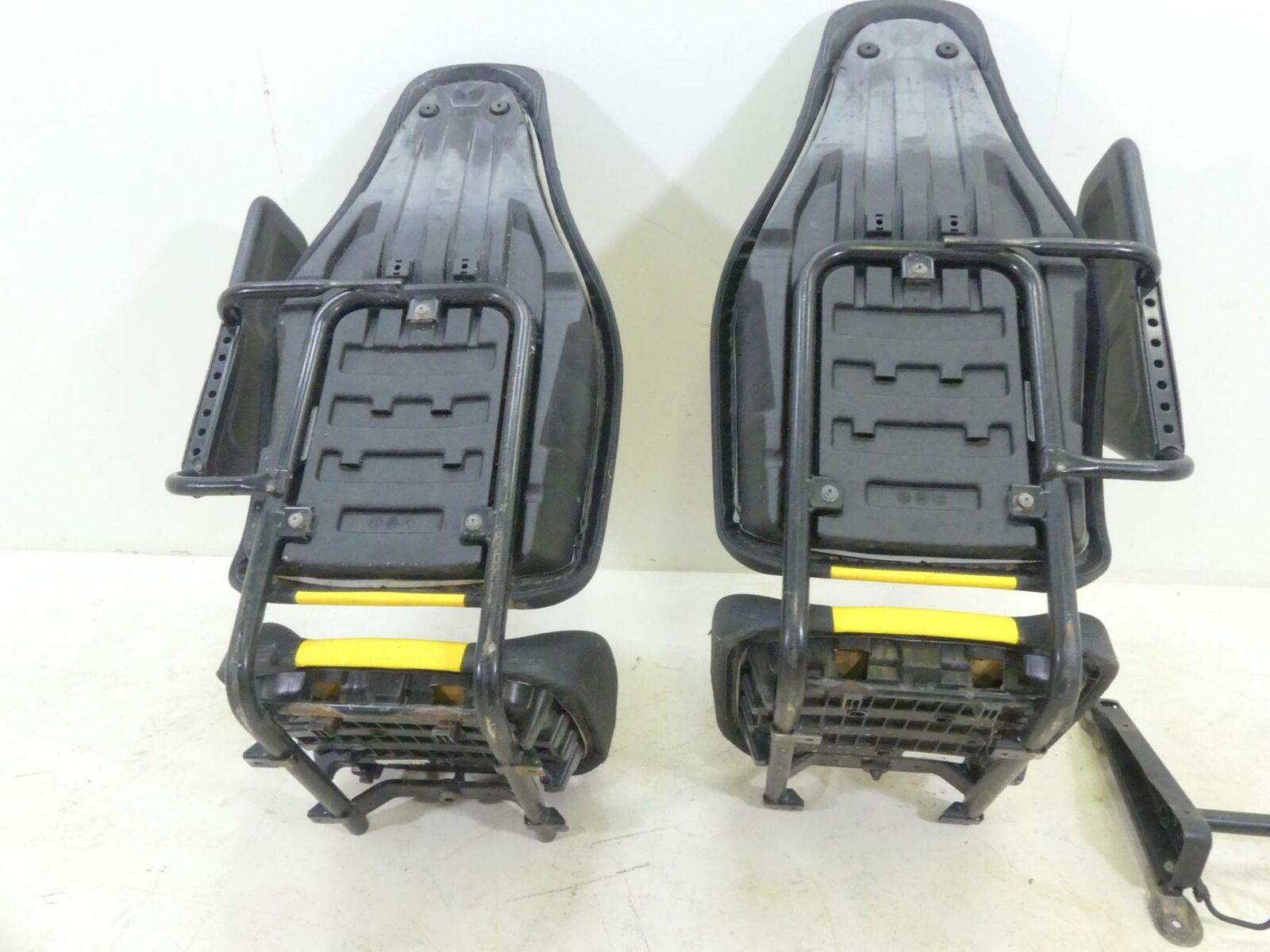 2016 Yamaha YXZ1000 R EPS Rider Driver Passenger Seat Set - Read 2HC-F473C-00-00 {{ shop.shopifyCountryName }} - Mototech271