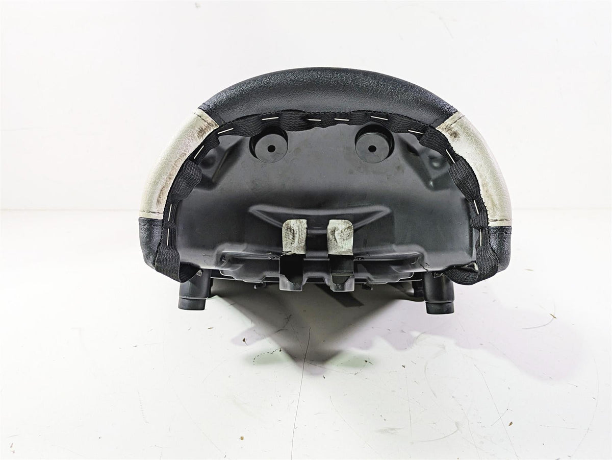 2014 Moto Guzzi California 1400 Touring Nice Duo Driver Seat Saddle 88749400C1 {{ shop.shopifyCountryName }} - Mototech271