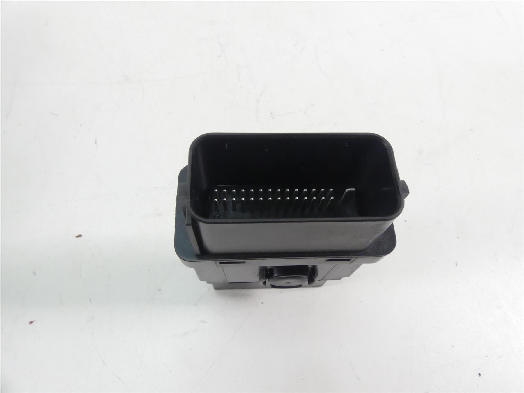 2020 BMW F850 GS K81 Rallye General Light Control Module 61359444916 61351600221 {{ shop.shopifyCountryName }} - Mototech271