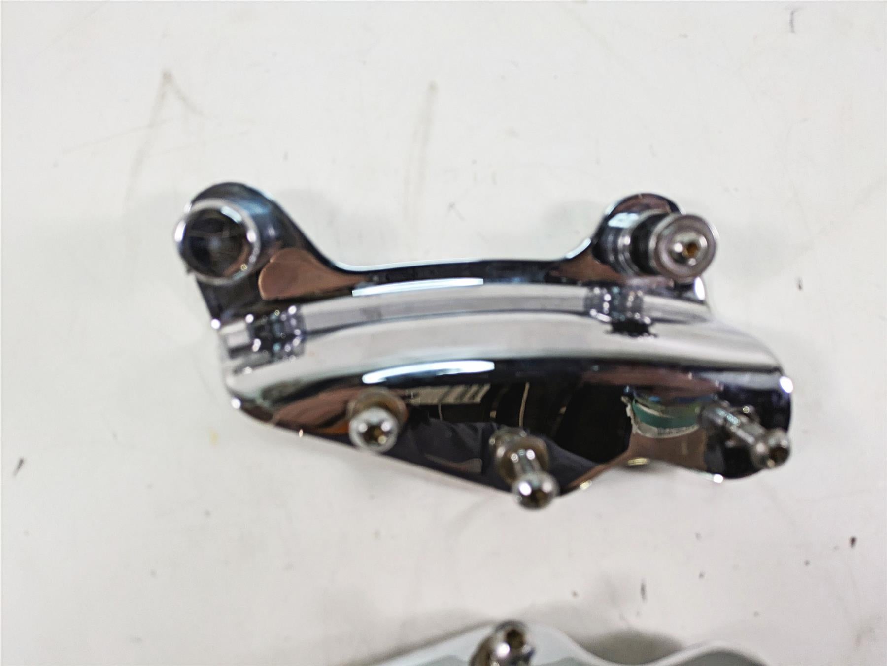 2011 Harley Touring FLTRU Road Glide Quick Release Backrest Mount SEt {{ shop.shopifyCountryName }} - Mototech271