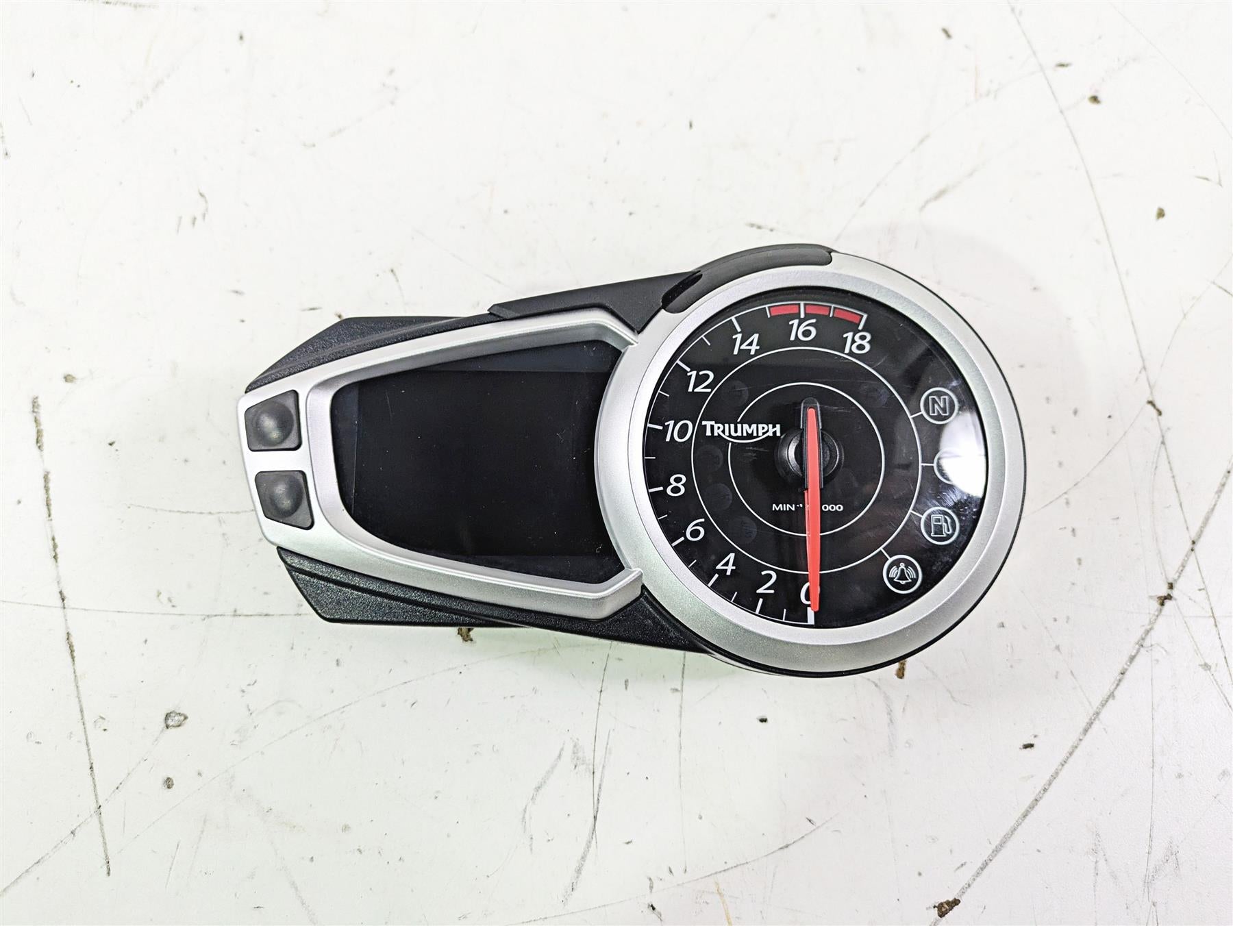 2012 Triumph Daytona 675 Gauges Speedometer Instrument 33k T2503128 {{ shop.shopifyCountryName }} - Mototech271
