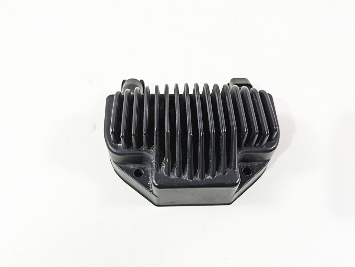 2011 Harley FXDC Dyna Super Glide Rectifier Voltage Regulator 74631-08A {{ shop.shopifyCountryName }} - Mototech271
