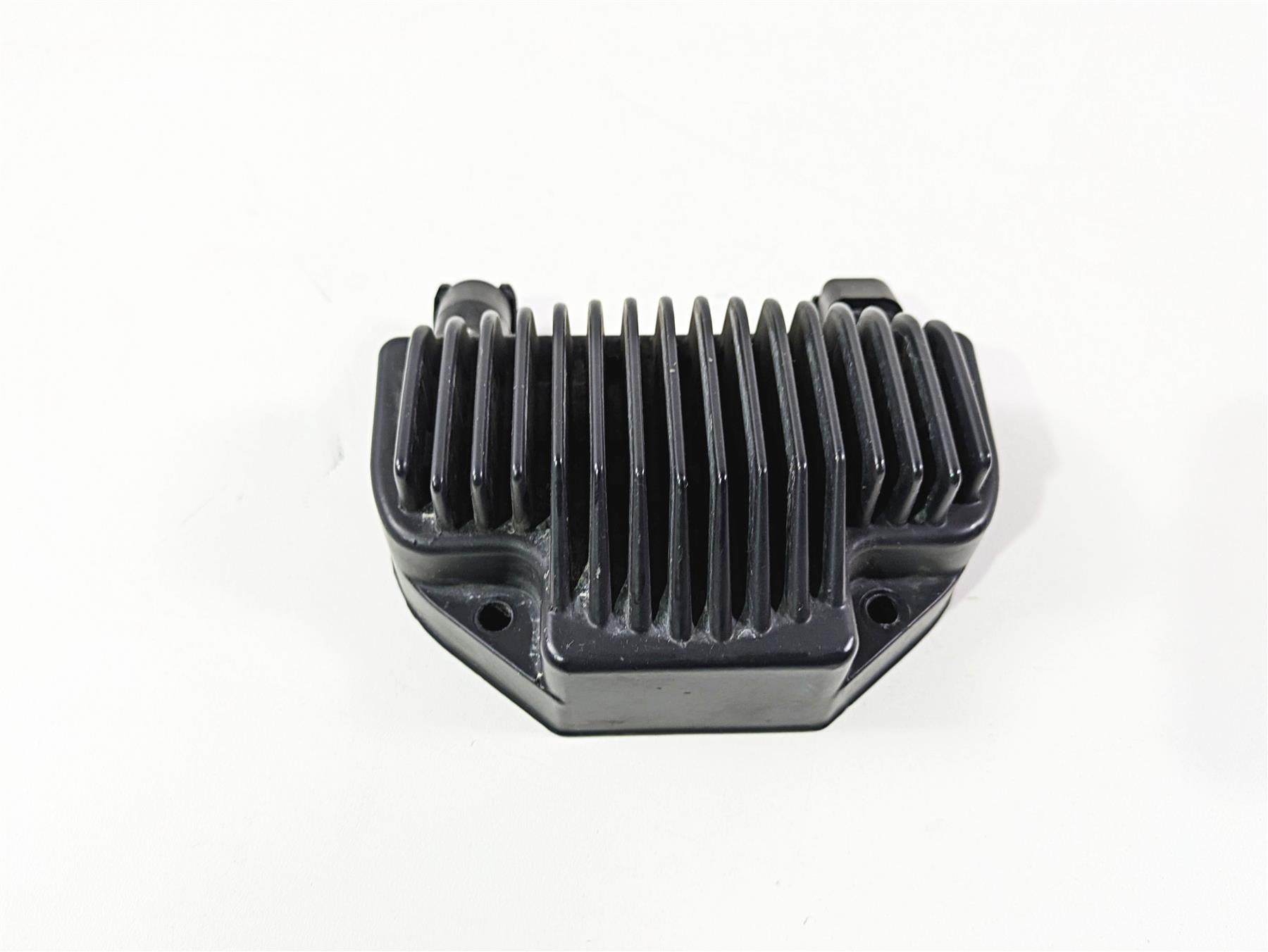 2011 Harley FXDC Dyna Super Glide Rectifier Voltage Regulator 74631-08A {{ shop.shopifyCountryName }} - Mototech271