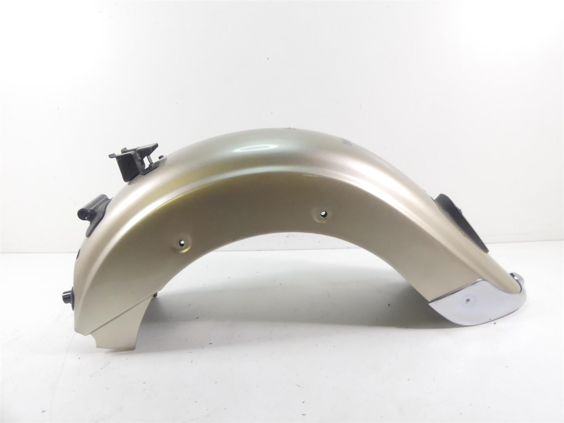 2001 Yamaha XV1600 Road Star Nice Straight Rear Fender Tire Hugger 4WM-Y2161 {{ shop.shopifyCountryName }} - Mototech271