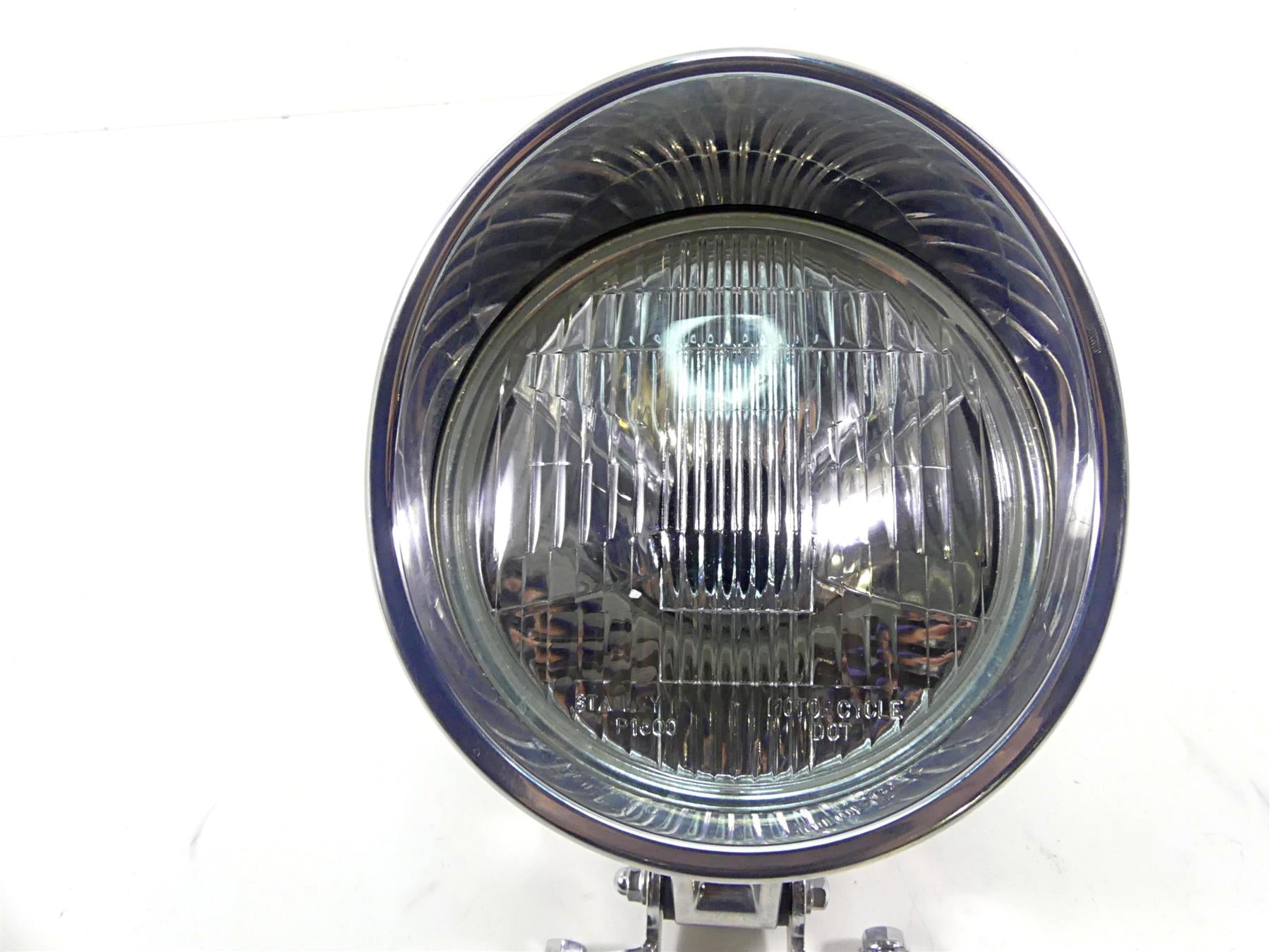 2010 Honda VT1300 CR Stateline Headlight Bucket Lamp Housing 61301-MFR-670 {{ shop.shopifyCountryName }} - Mototech271