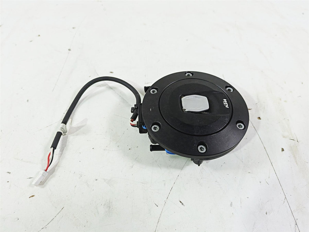 2022 KTM 1290 Super Adventure S Keyless Fuel Gas Tank Lid 61907008000 {{ shop.shopifyCountryName }} - Mototech271