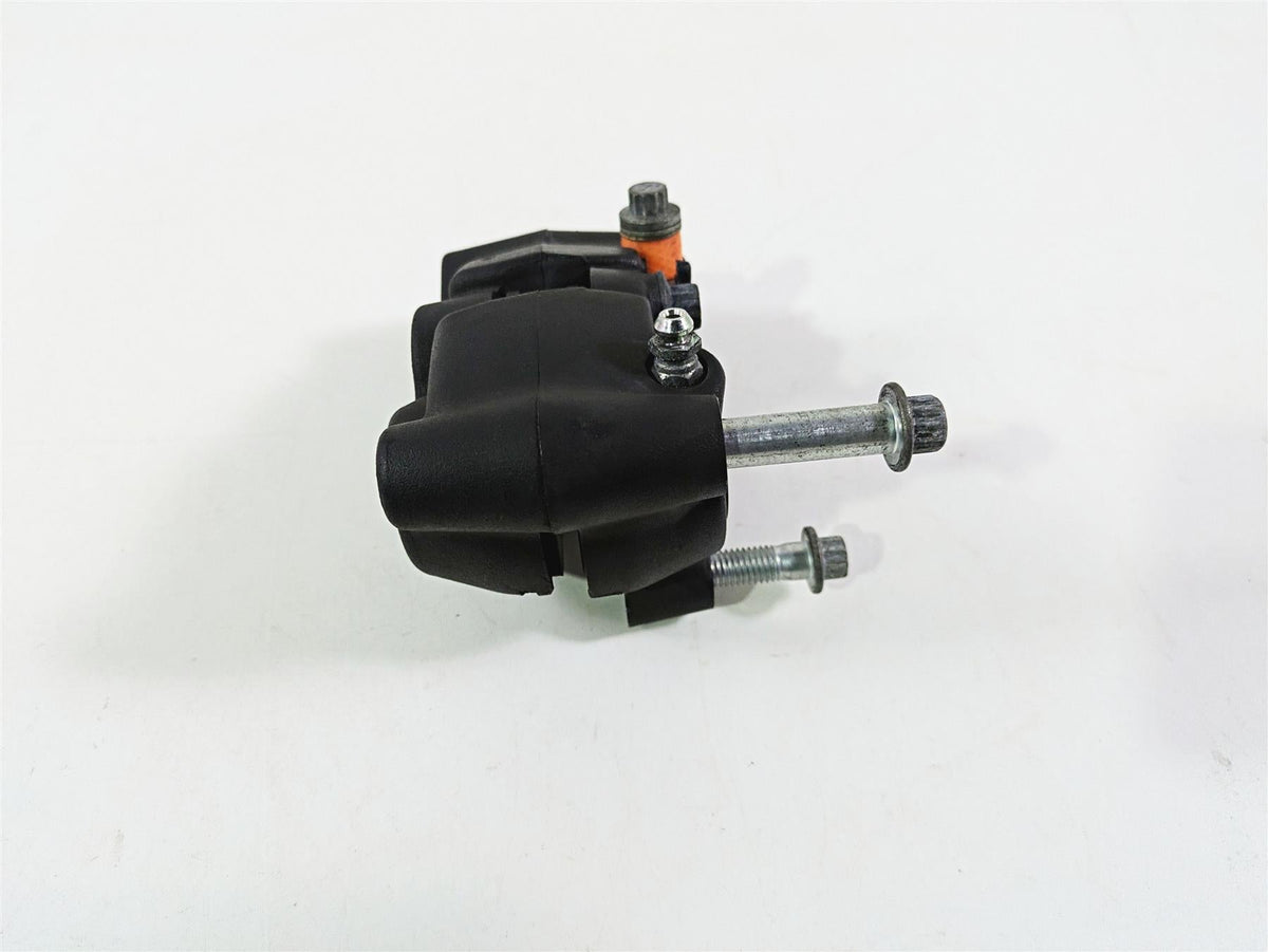 2017 Harley Dyna FXDB Street Bob Front Brake Caliper 41300001 {{ shop.shopifyCountryName }} - Mototech271